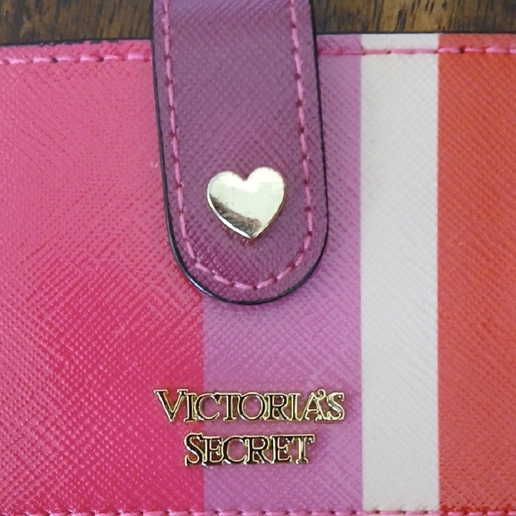 Victoria's Secret Pink and Red Striped Card Holder - Picture 2 of 4